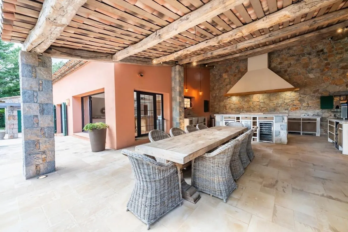 Luxury Villa Near Fayence Saint-Paul-en-Foret 0*,  France