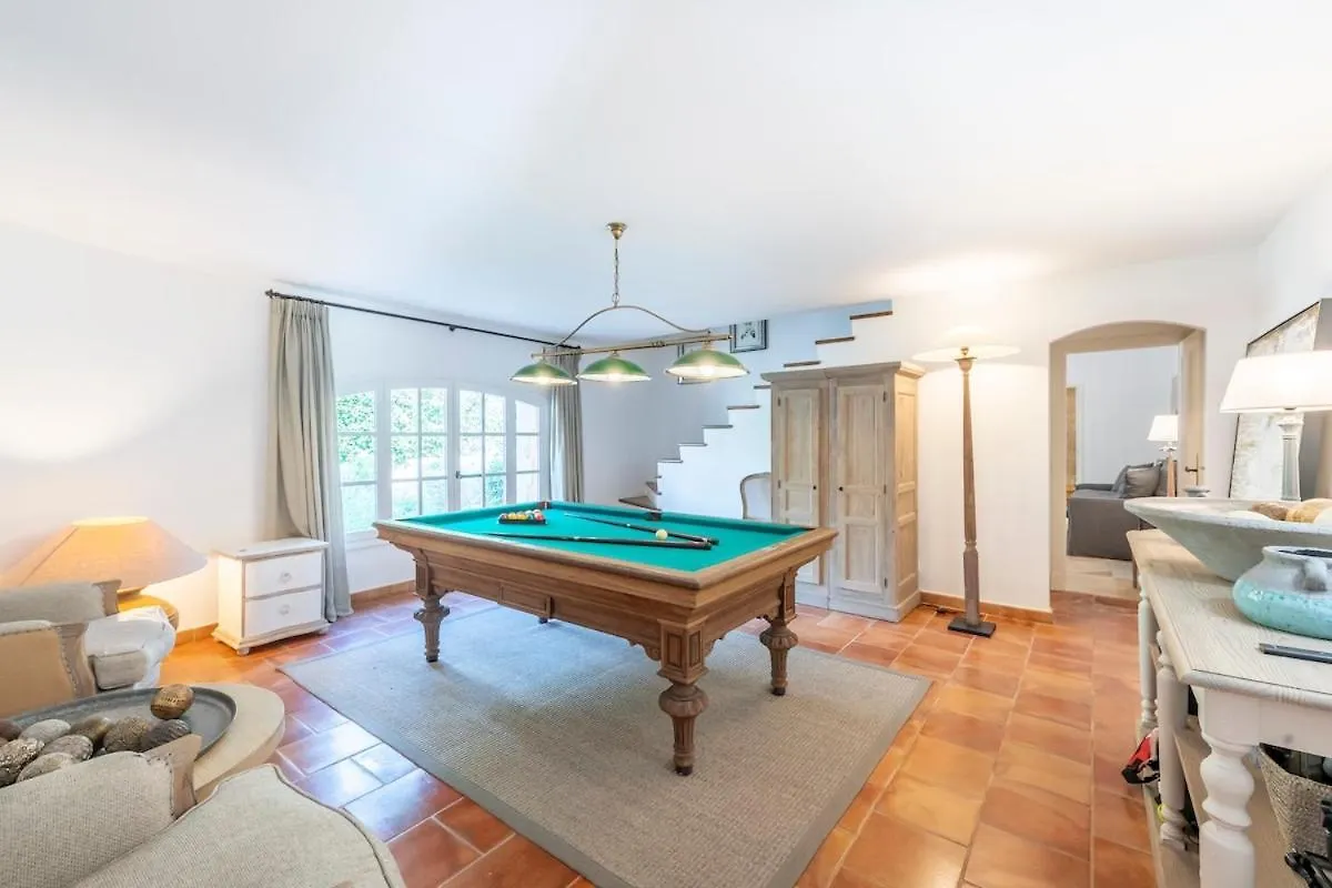 Luxury Villa Near Fayence Saint-Paul-en-Foret 0*,  France